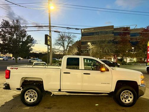 2019 Chevrolet Silverado 2500 WT
