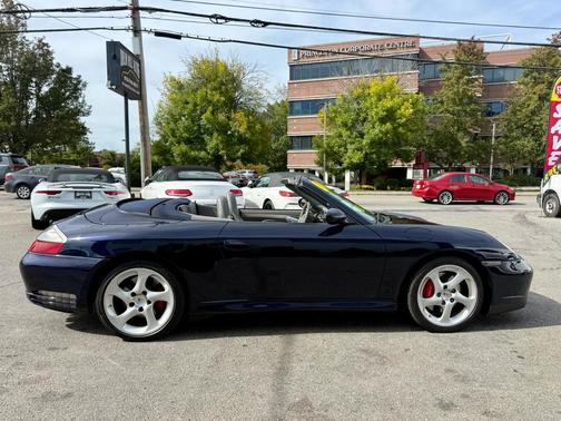 2004 Porsche 911 Carrera 4
