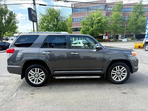 2013 Toyota 4Runner SR5
