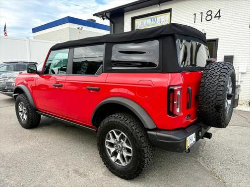 2022 Ford Bronco Badlands