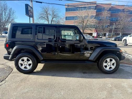 2020 Jeep Wrangler Unlimited Sport