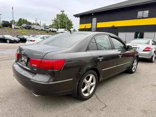 Willow Gray 2009 Hyundai SONATA Limited