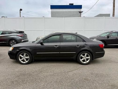 Willow Gray 2009 Hyundai SONATA Limited