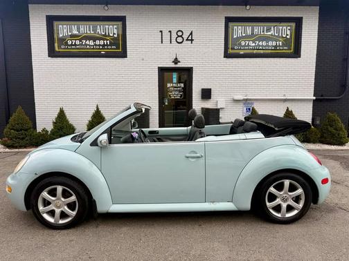 Blue 2004 Volkswagen New Beetle GLS 1.8T