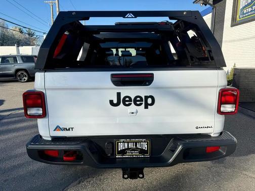 Bright White Clearcoat 2021 Jeep Gladiator Sport S