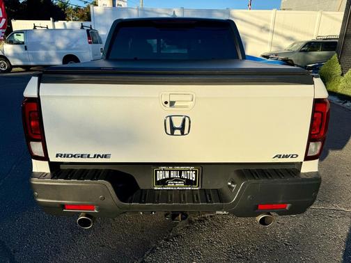 2023 Honda Ridgeline Black