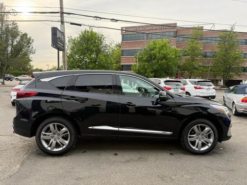 Majestic Black Pearl 2019 Acura RDX Advance Package