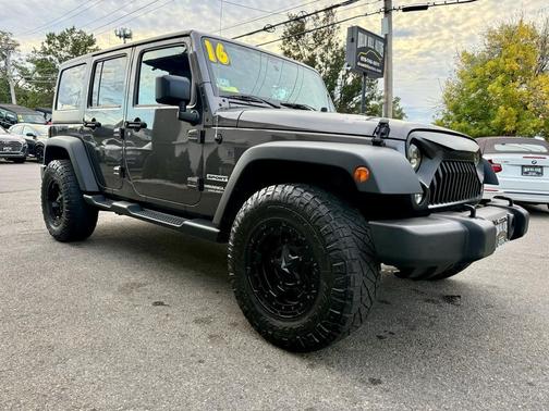 2016 Jeep Wrangler Unlimited Sport