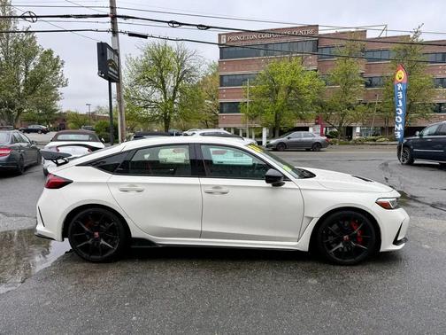 Championship White 2024 Honda Civic Type R Type R Hatchback