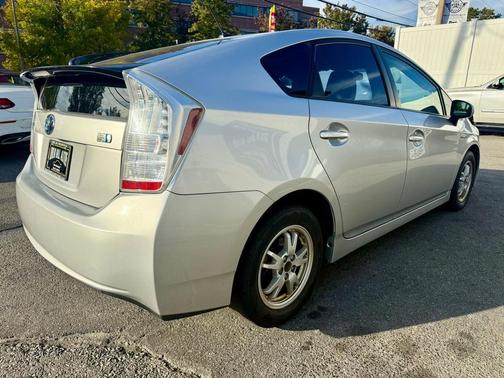2011 Toyota Prius One