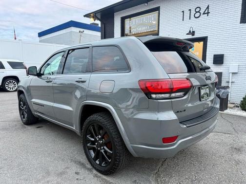 2020 Jeep Grand Cherokee Altitude