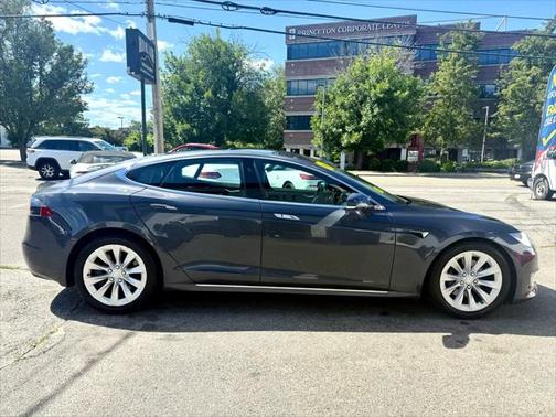 2017 Tesla Model S 75D