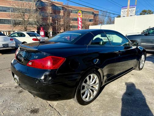 2013 INFINITI G37 Base