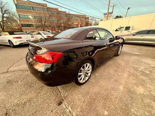 2013 INFINITI G37 Base