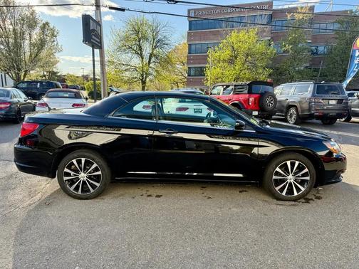 Black Clearcoat 2012 Chrysler 200 S