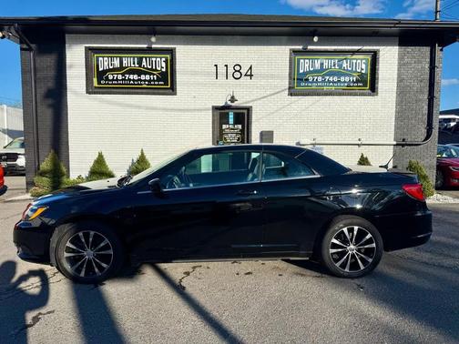 Black Clearcoat 2012 Chrysler 200 S