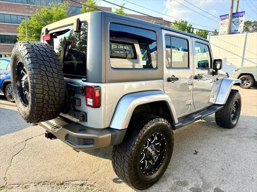 2016 Jeep Wrangler Unlimited Sahara