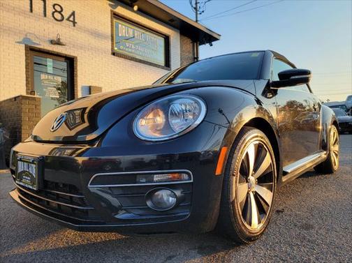 2014 Volkswagen Beetle DSG 2.0T R-Line