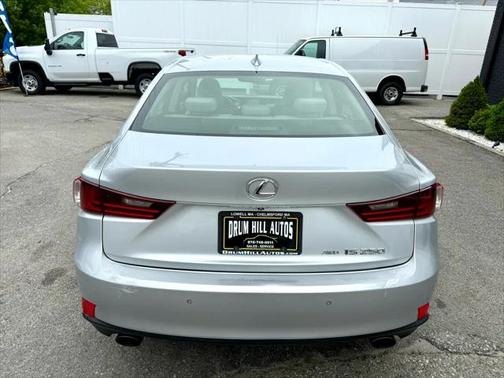 2015 Lexus IS 250 Crafted Line