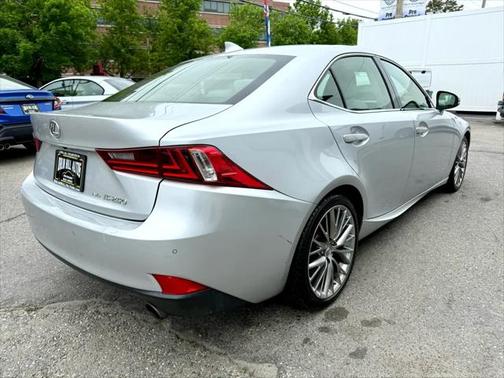 2015 Lexus IS 250 Crafted Line