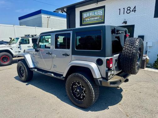 Billet Silver Metallic Clearcoat 2016 Jeep Wrangler Unlimited Sahara