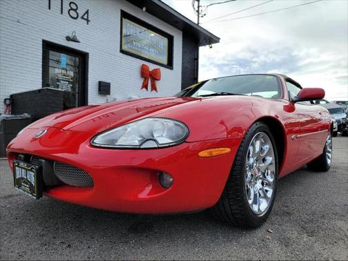 2000 Jaguar XKR Base