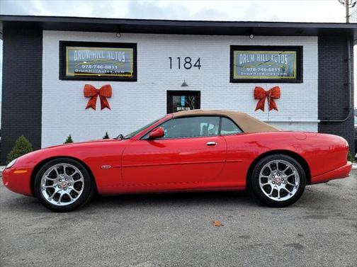 2000 Jaguar XKR Base