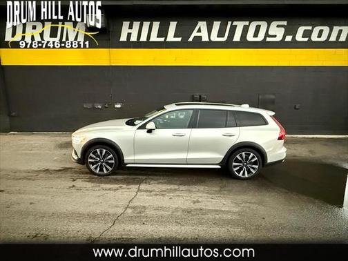 2020 Volvo V60 Cross Country T5