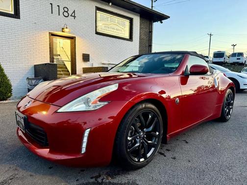 Magma Red 2016 Nissan 370Z Base