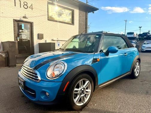 2013 MINI Convertible Cooper