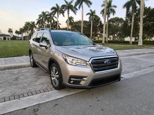 2019 Subaru Ascent Limited 8-Passenger
