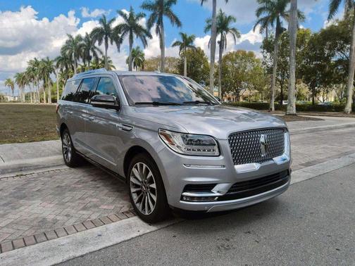 Silver Radiance 2020 Lincoln Navigator Reserve