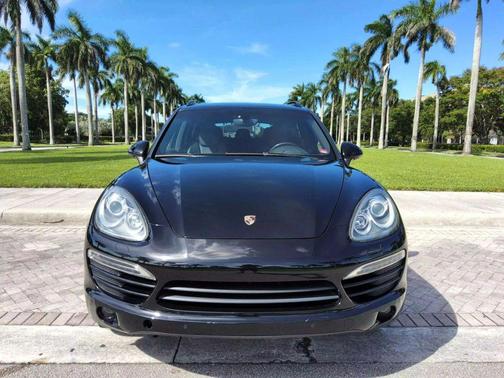2012 Porsche Cayenne Cayenne