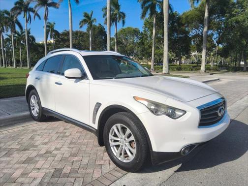 2012 INFINITI FX35 Base