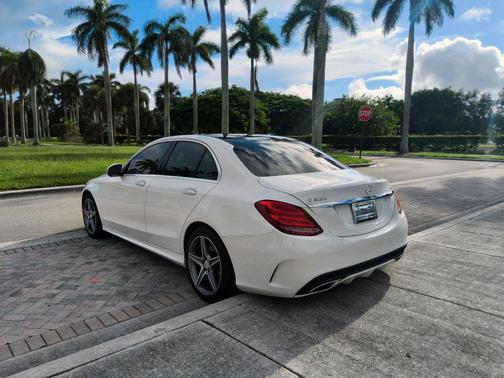 2015 Mercedes-Benz C-Class C 300 4MATIC