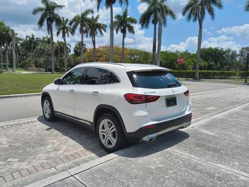 White 2021 Mercedes-Benz GLA 250 Base 4MATIC