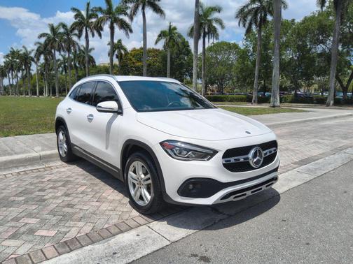 White 2021 Mercedes-Benz GLA 250 Base 4MATIC