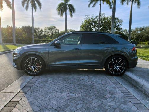 2019 Audi Q8 3.0T Premium