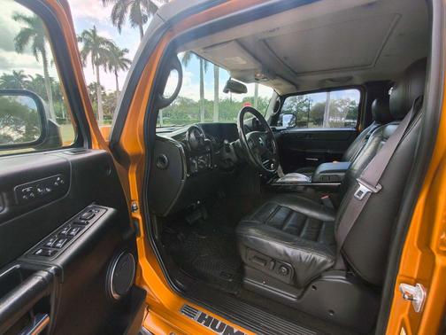 Fusion Orange 2006 Hummer H2 Base
