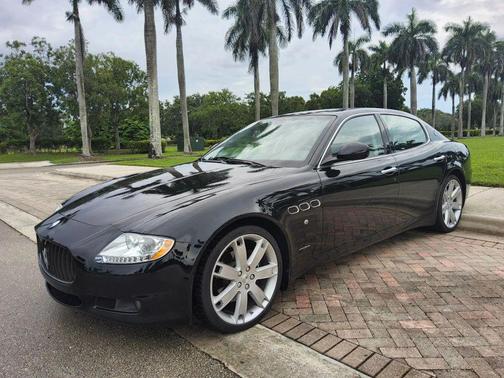 2010 Maserati Quattroporte Sedan 4D