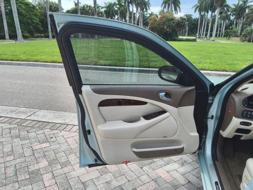 2005 Jaguar S-Type 4.2L V8