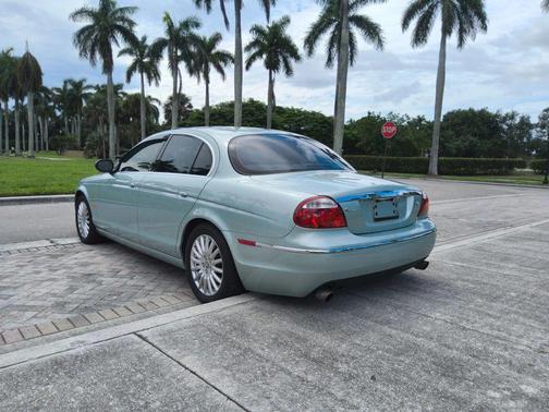2005 Jaguar S-Type 4.2L V8
