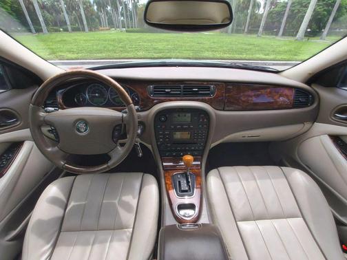 2005 Jaguar S-Type 4.2L V8