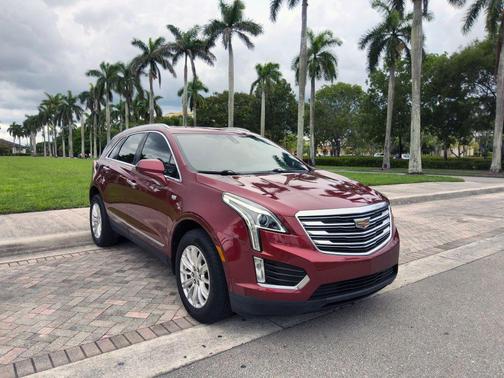 2017 Cadillac XT5 Base