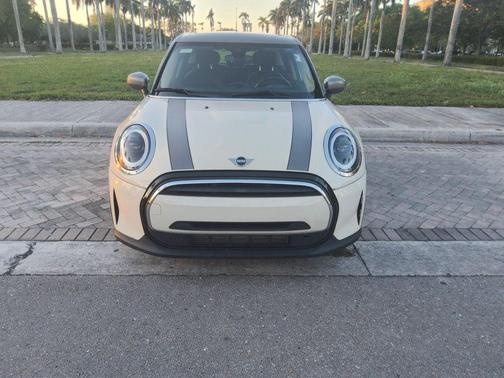 White 2023 MINI Hardtop Cooper
