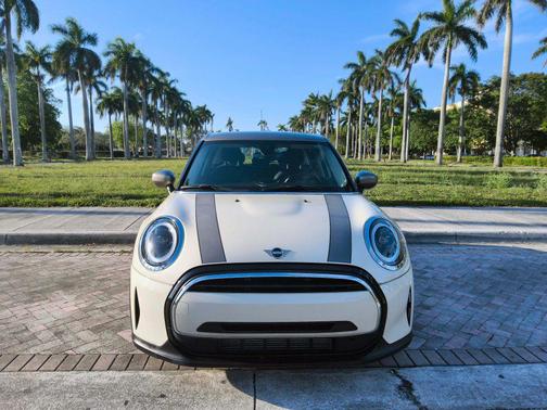 White 2023 MINI Hardtop Cooper