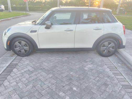 White 2023 MINI Hardtop Cooper