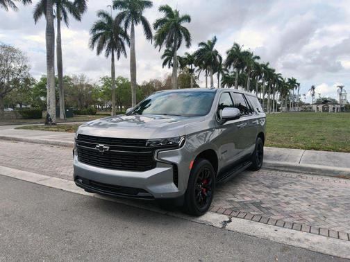 2023 Chevrolet Tahoe 4WD RST