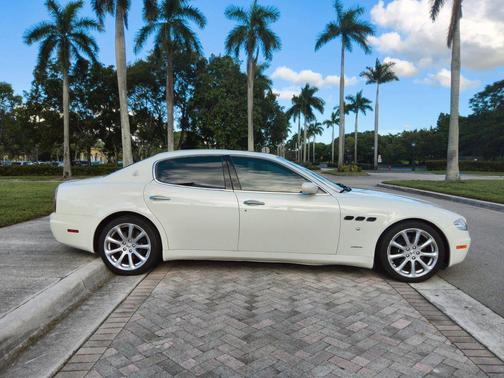 2007 Maserati Quattroporte Sport GT DuoSelect Sedan 4D