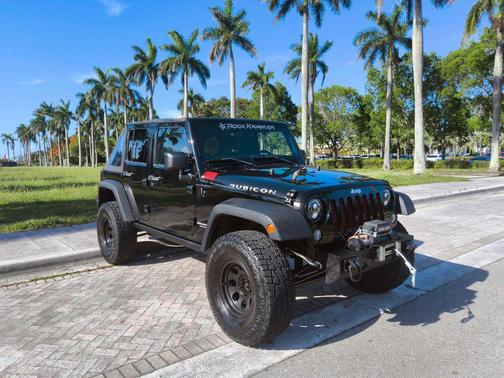 Black Clearcoat 2014 Jeep Wrangler Unlimited Rubicon